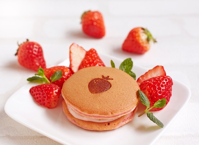 完熟いちごパンケーキ