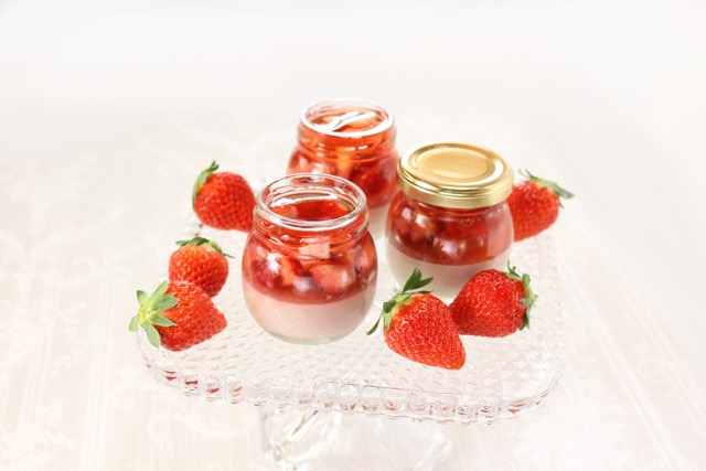 完熟生いちごプリン